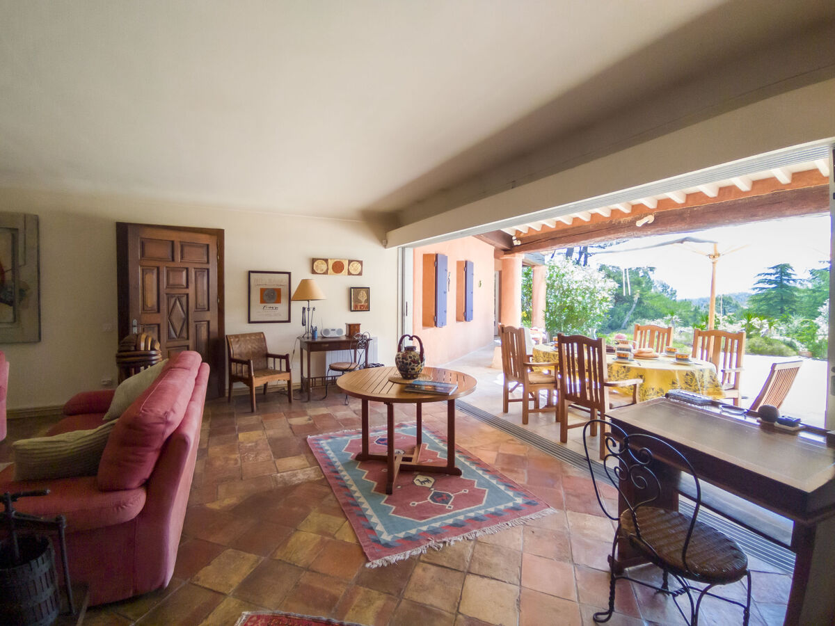 La Tourelle des Ocres, maison 7 chambres avec piscine - Photo 11