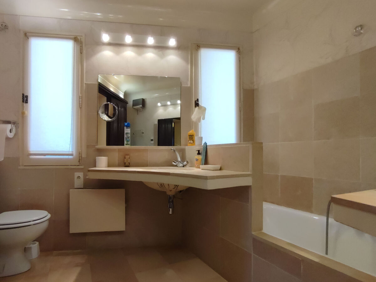 La Tourelle des Ocres, maison 7 chambres avec piscine - Photo 18