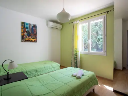 Maison La Grenadière à Saint-Paul-de-Vence, jardin 800 m² : photo 4