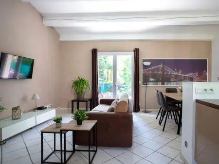 Maison La Grenadière à Saint-Paul-de-Vence, jardin 800 m² : photo 8