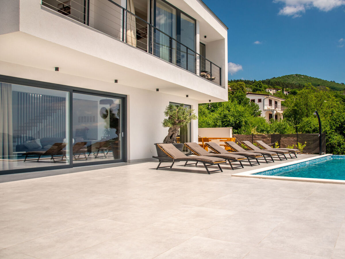 Villa Murn - Maison moderne avec piscine privée - Photo 17