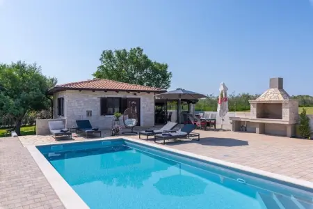 Location villa à Novigrad, Appartement en Croatie près de l'Adriatique