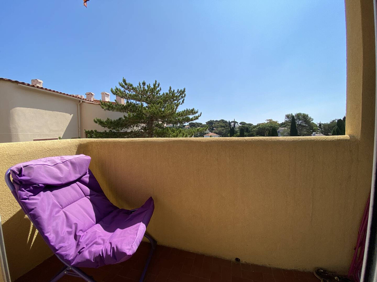 Appartement 1 chambre, balcon et parking à Cavalaire - Photo 3