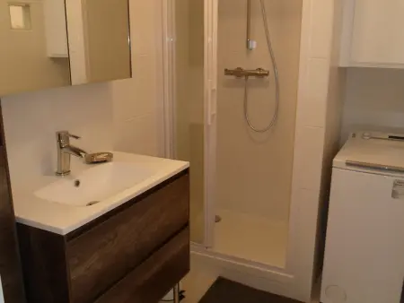 Appartement 48m² climatisé avec jardinet à Balaruc-les-Bains : photo 10