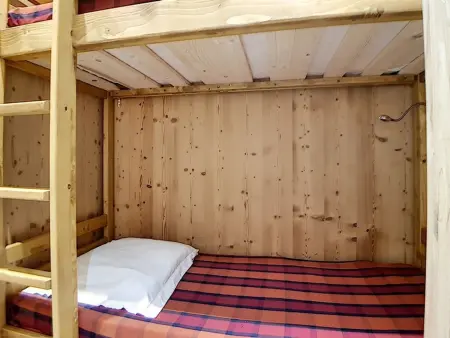Studio rénové aux Menuires, pistes à 100 m, balcon Ouest : photo 9