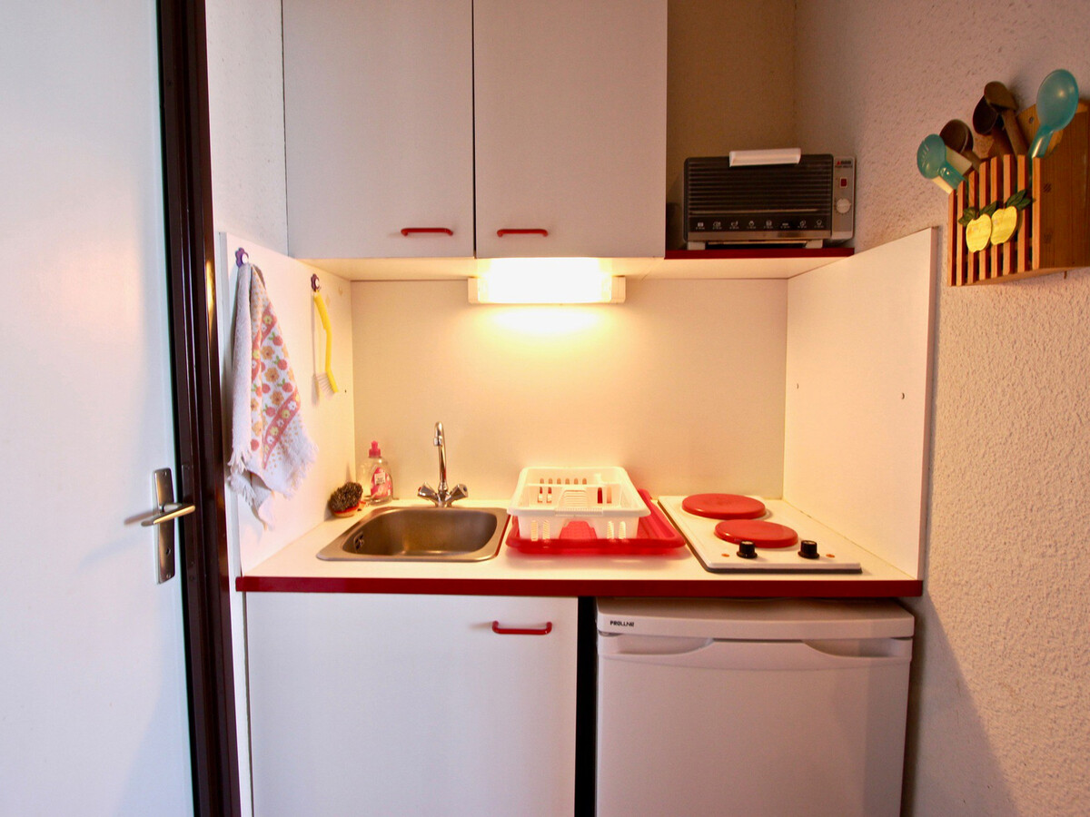 Studio cabine 4 pers avec balcon sud à Chamrousse - Photo 8
