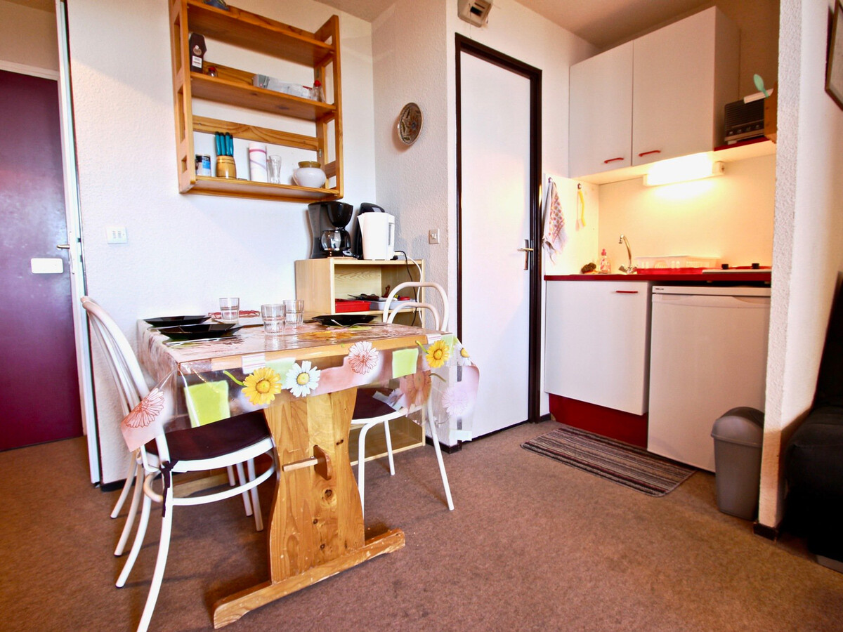 Studio cabine 4 pers avec balcon sud à Chamrousse - Photo 9