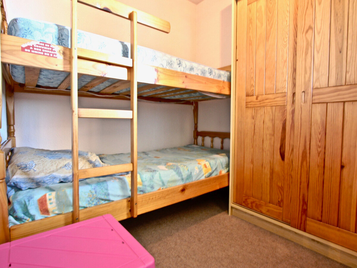 Studio cabine 4 pers avec balcon sud à Chamrousse - Photo 10