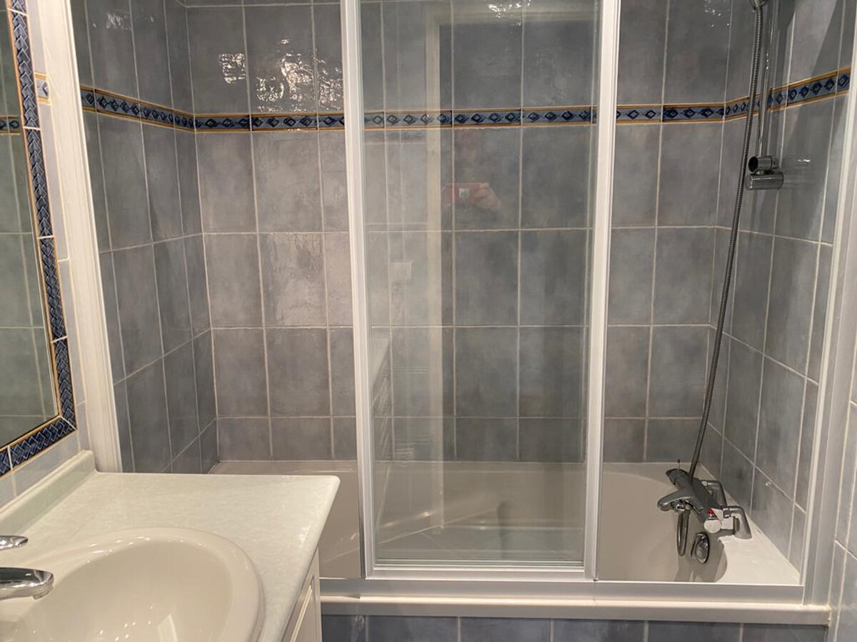 Appart 2 pièces 45 m² balcon sud/ouest, vue montagne - Photo 10