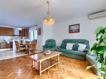 Reaa, Maison 6 personnes à Barban - Photo 8