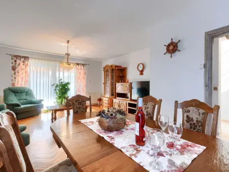 Reaa, Maison 6 personnes à Barban - Photo 9