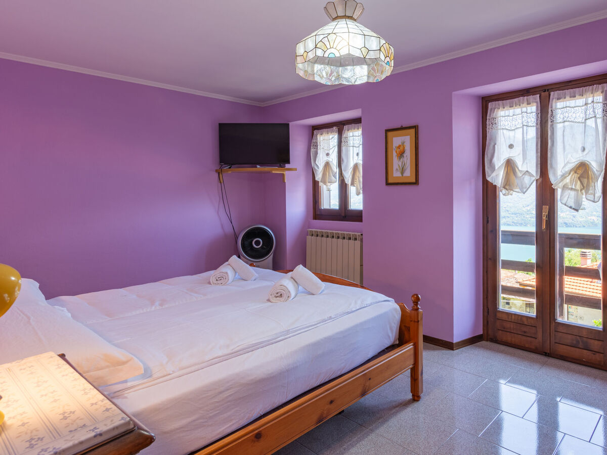 Maison Glicine – vue lac et montagnes, 3 niveaux, Stazzona - Photo 14