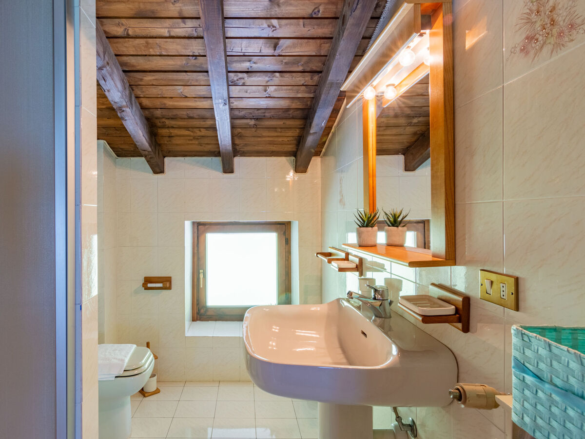 Maison Glicine – vue lac et montagnes, 3 niveaux, Stazzona - Photo 26