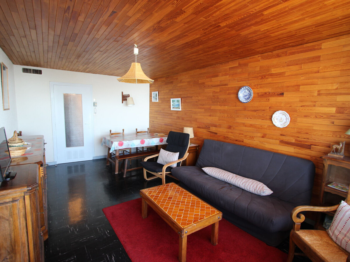 Appartement 42 m² Chamrousse, balcon ouest, équipements raclette - Photo 2
