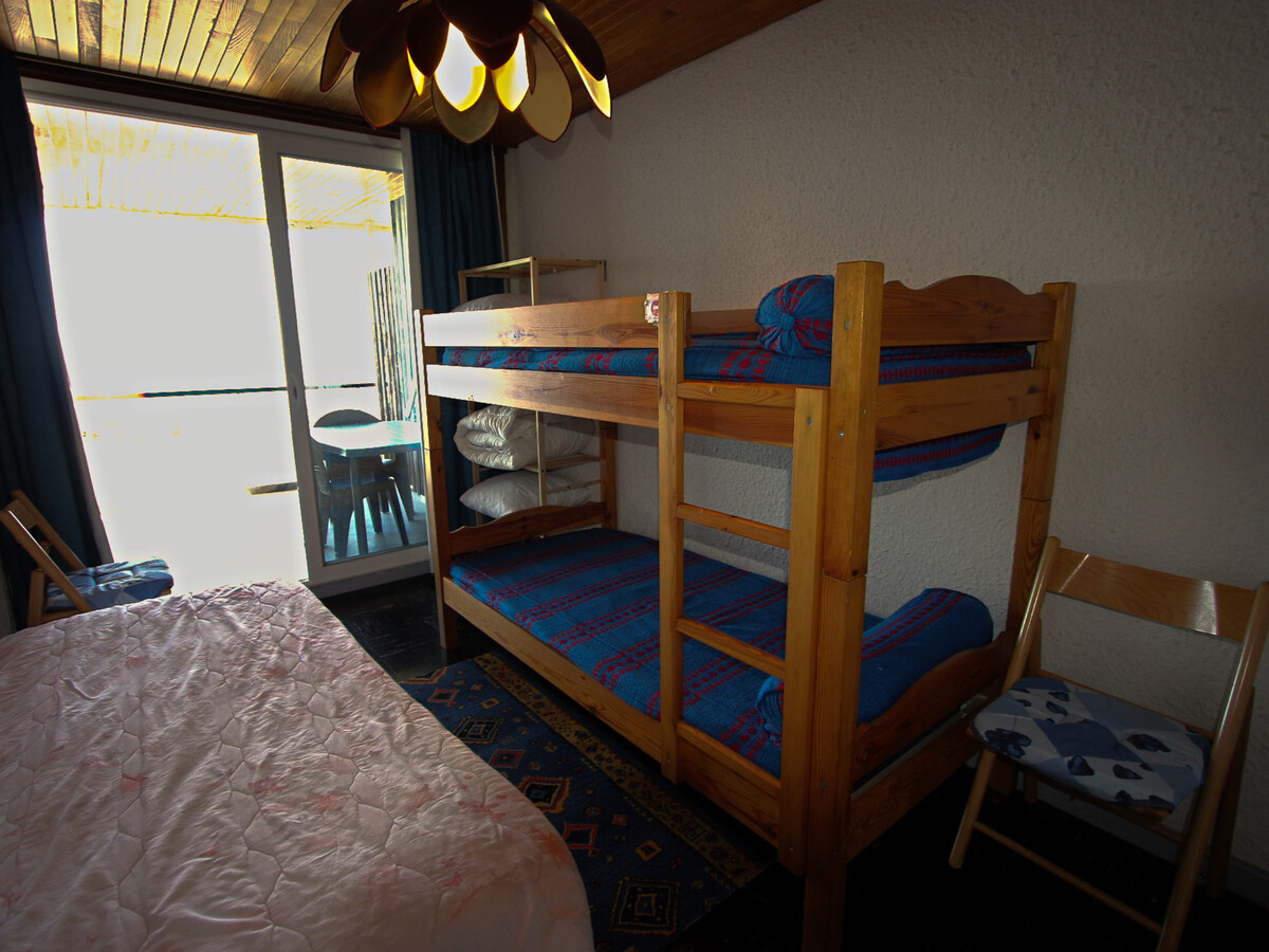 Appartement 42 m² Chamrousse, balcon ouest, équipements raclette - Photo 3