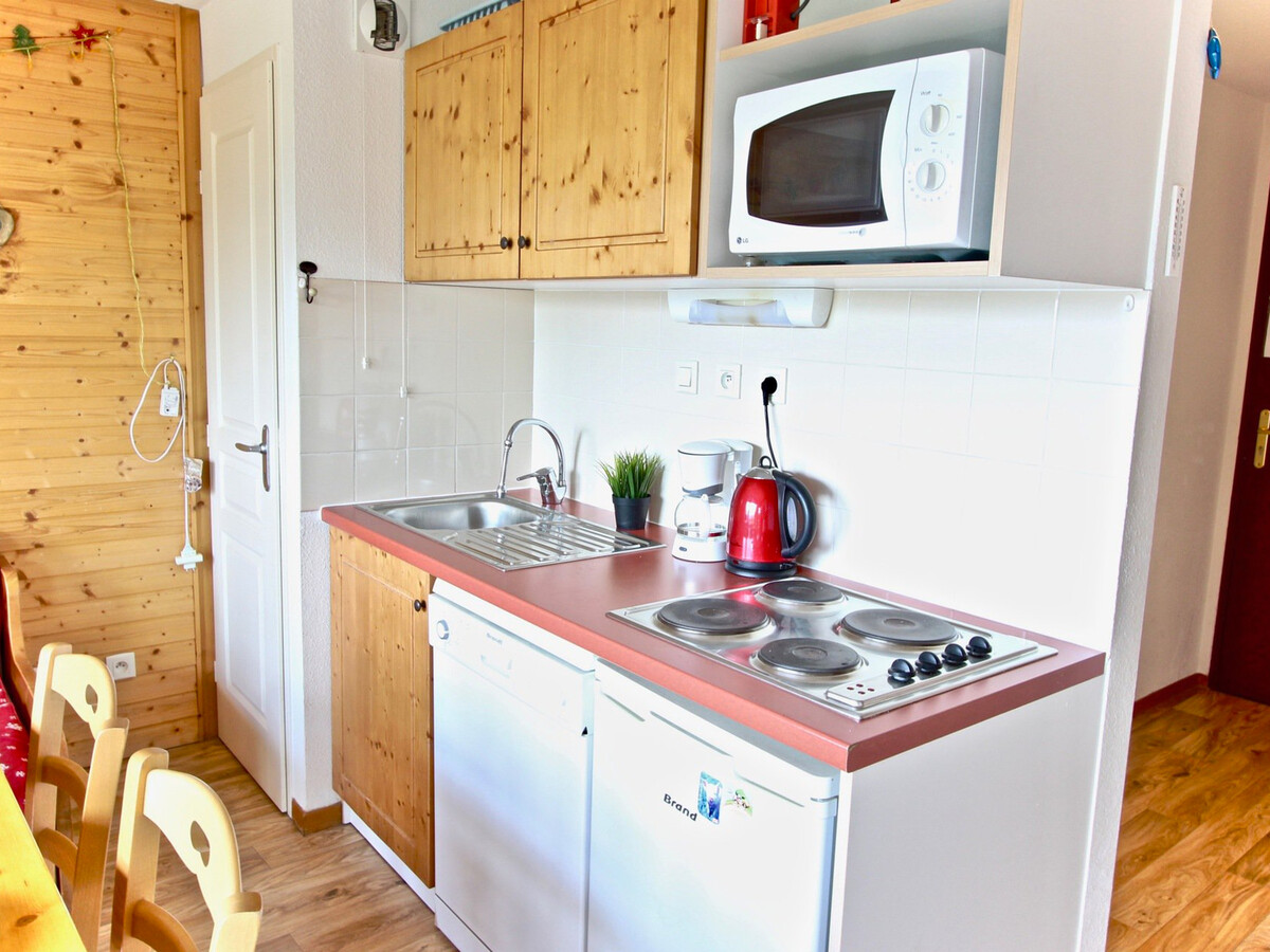 Appartement 35m² plein sud à Chamrousse, terrasse et animaux - Photo 3