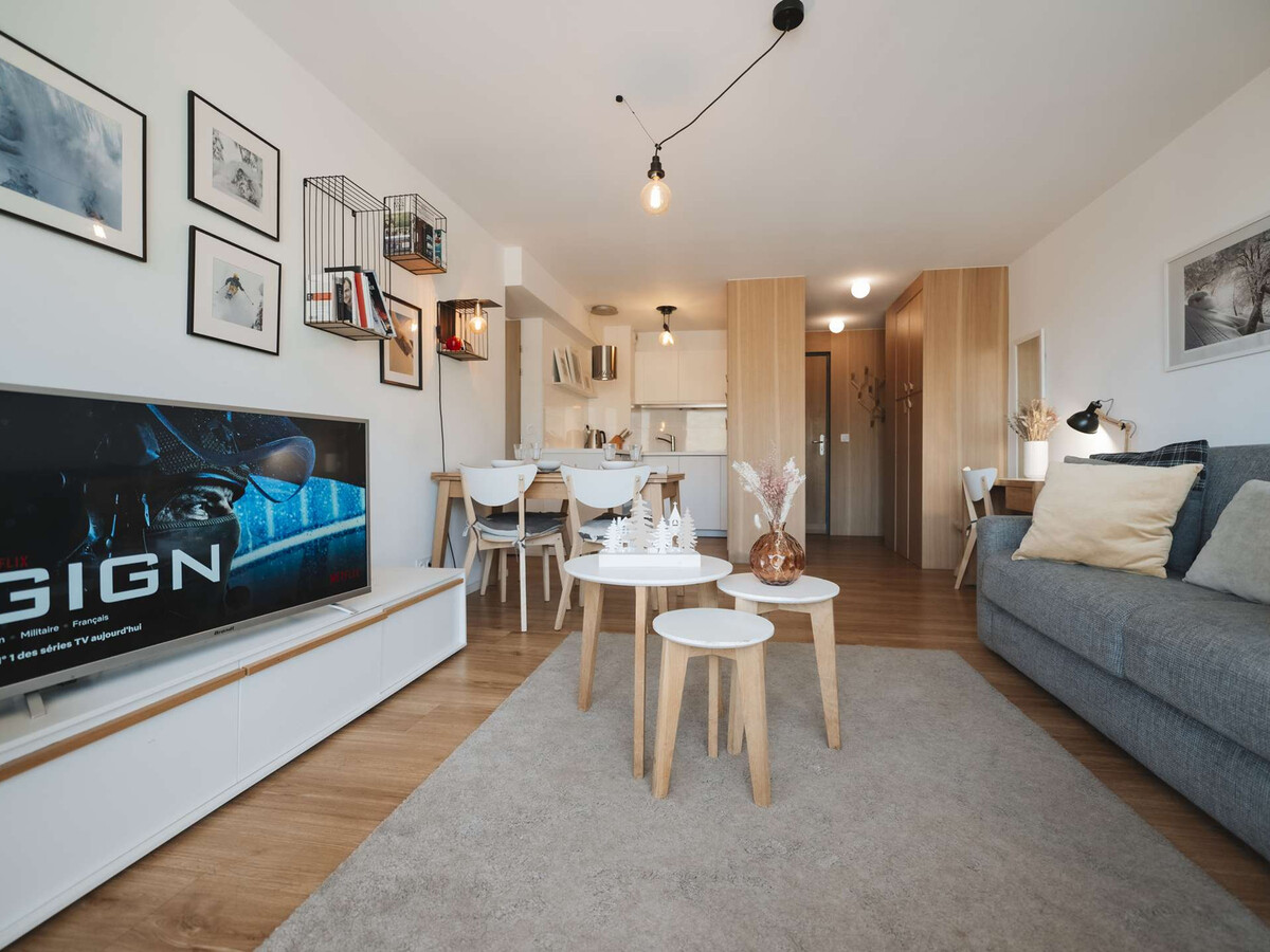 Appartement 47m² rénové, pistes à 50m, insonorisé - Photo 2