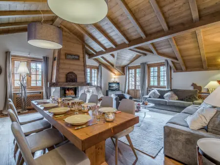 Courchevel 1850 : Élégant Duplex avec Cheminée et WiFi : photo 3