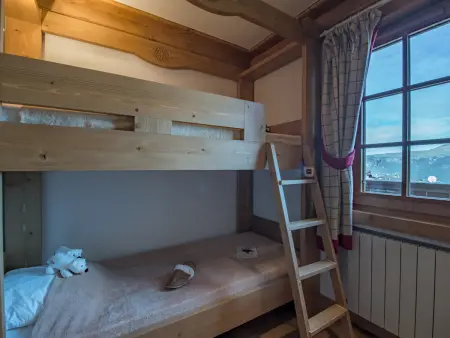 Courchevel 1850 : Élégant Duplex avec Cheminée et WiFi : photo 8