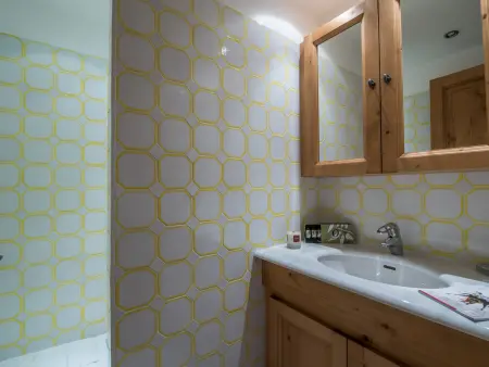 Courchevel 1850 : Élégant Duplex avec Cheminée et WiFi : photo 10