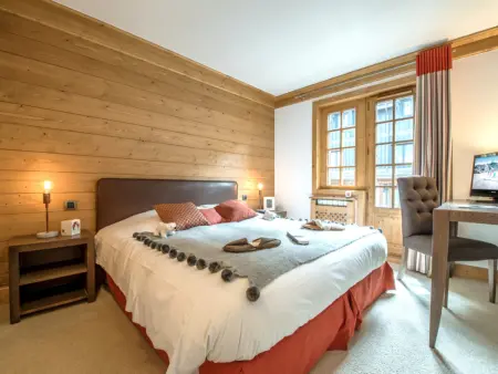 Duplex charme Courchevel 1850 avec cheminée, 6 personnes : photo 8
