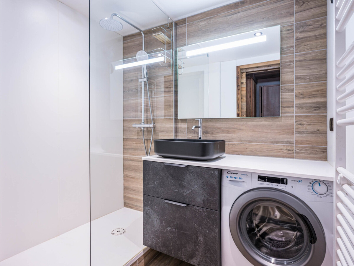 Studio rénové 23m² Centre Val-d'Isère, balcon - Photo 12