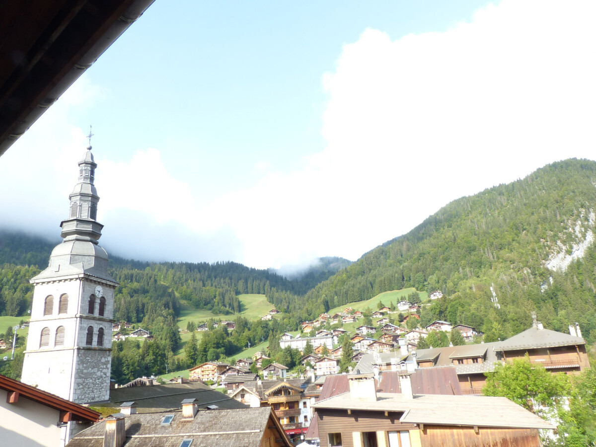 Appartement 2 chambres La Clusaz, balcon Aravis - Photo 11