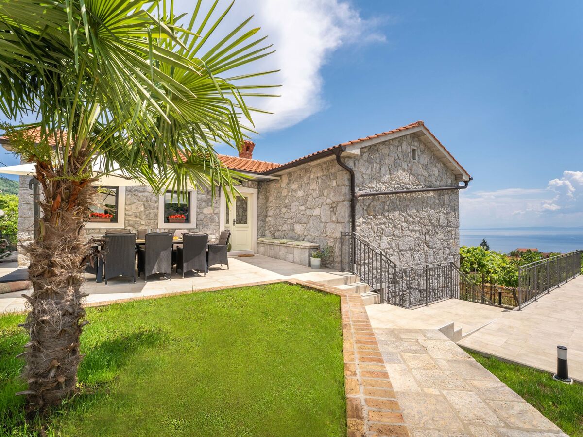 Maison Mila : villa 8 pers. avec piscine privée à Ičići - Photo 1