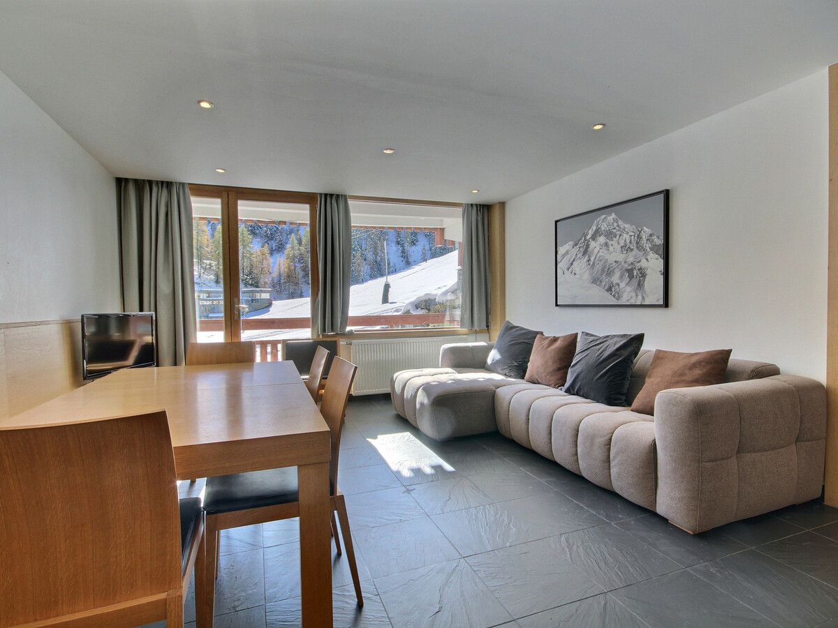 Appartement 6 pers. rénové, terrasse sud, rez-de-pistes à La Plagne - Photo 1