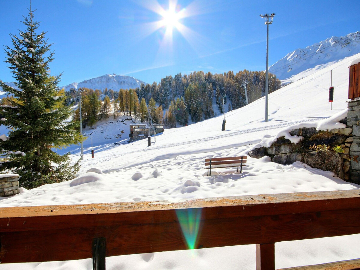 Appartement 6 pers. rénové, terrasse sud, rez-de-pistes à La Plagne - Photo 2