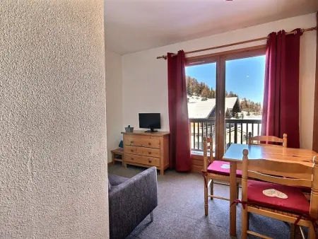 Studio 4 personnes avec balcon à La Plagne 1800 : photo 8