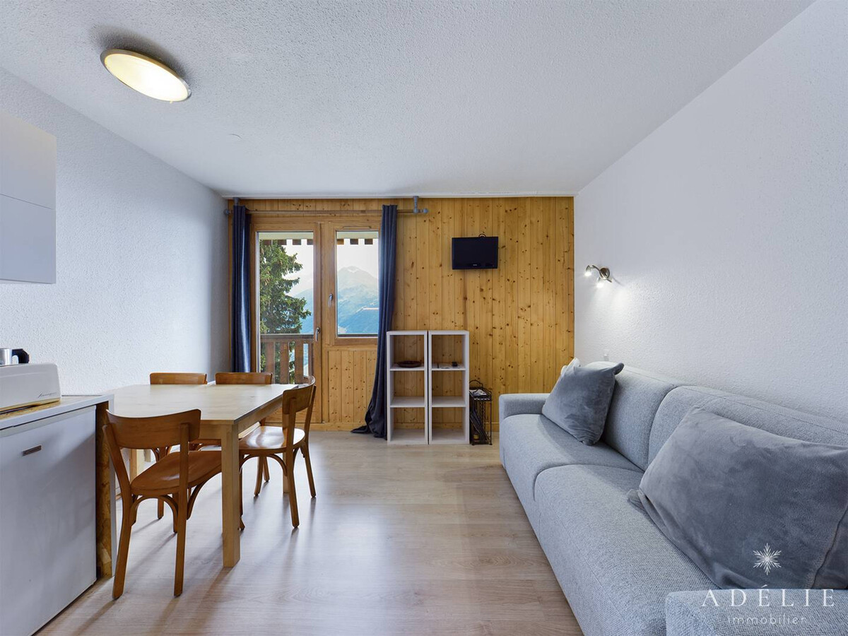 Studio 4 pers. skis aux pieds, balcon sud, parking à Montvalezan - Photo 7