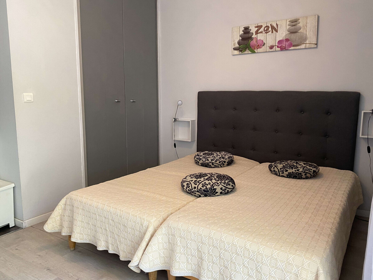 Studio rénové, parking privé à Balaruc-les-Bains - Photo 5