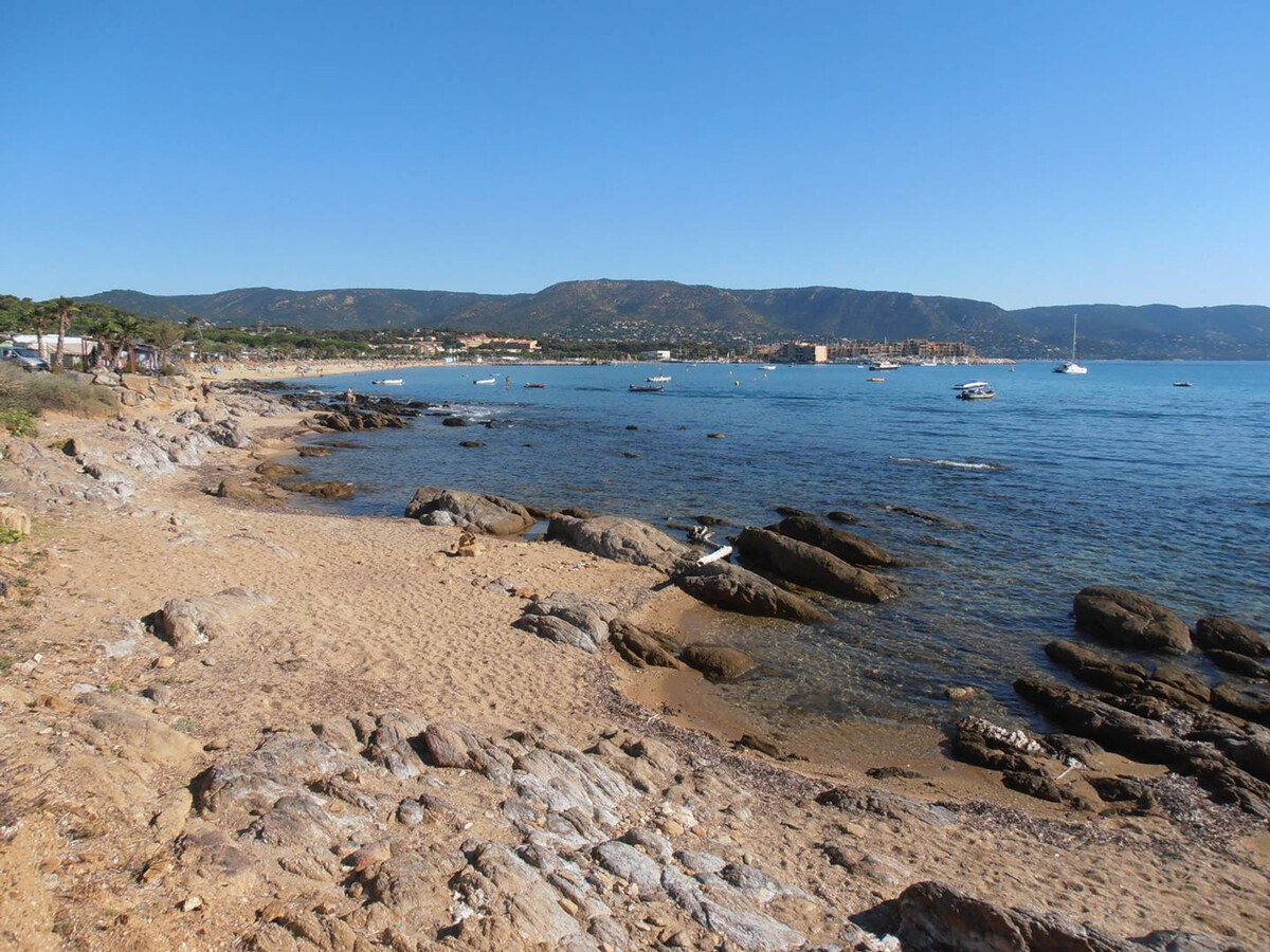T2 climatisé avec piscine et accès plage direct à Bormes - Photo 15