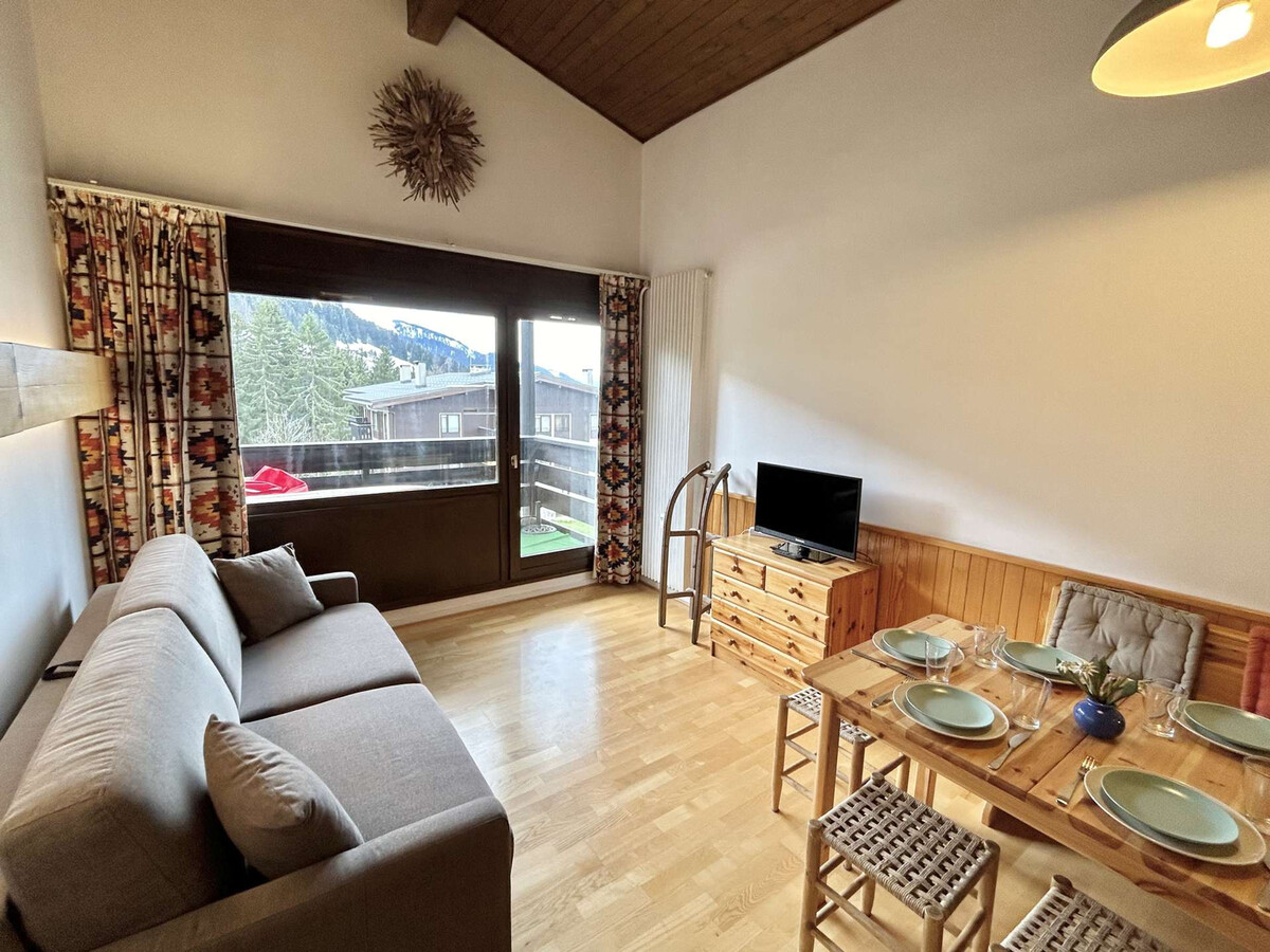 Studio alcôve 4 couchages, balcon sud-ouest, parking - Megève - Photo 2