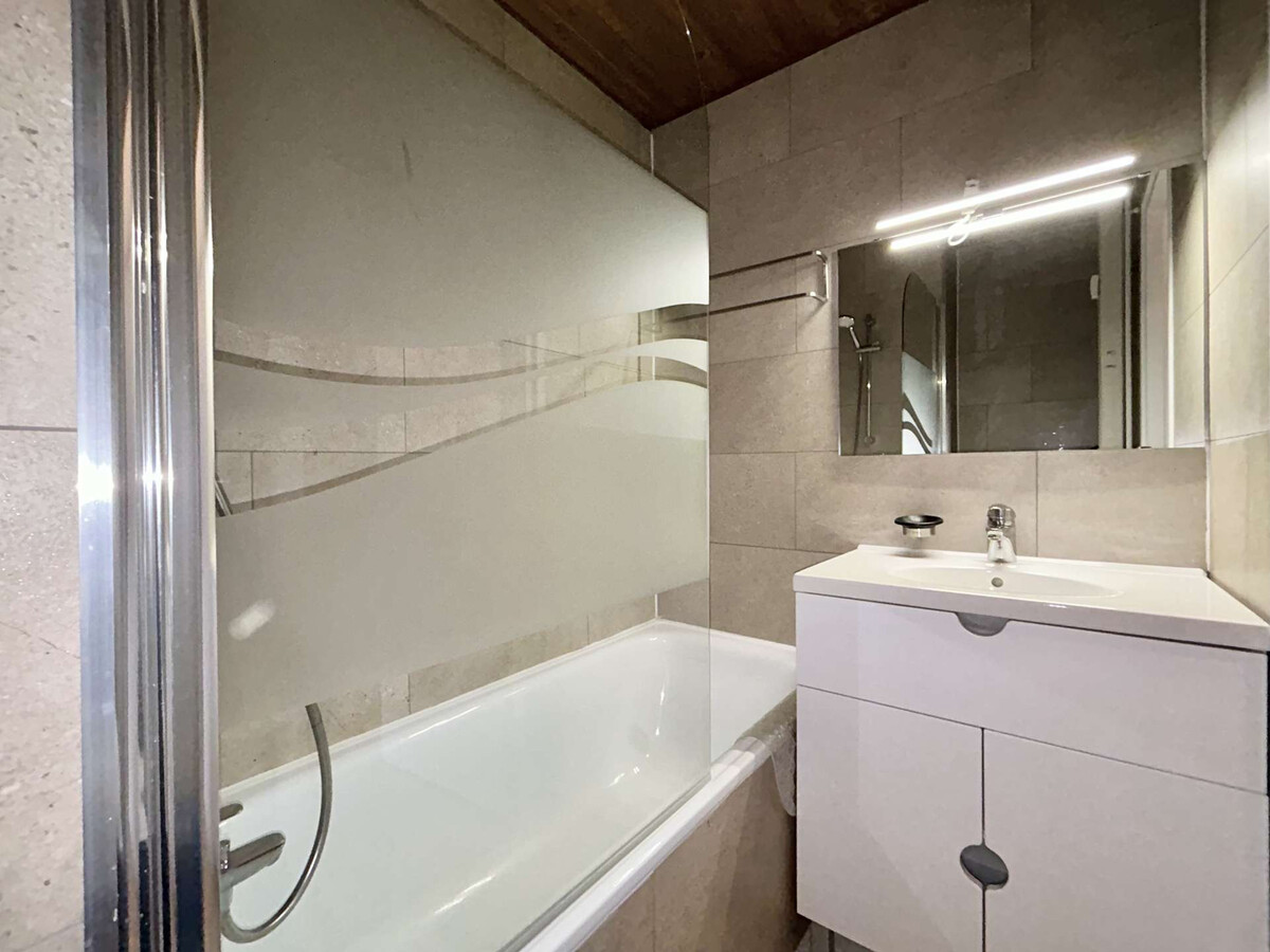 Studio alcôve 4 couchages, balcon sud-ouest, parking - Megève - Photo 10