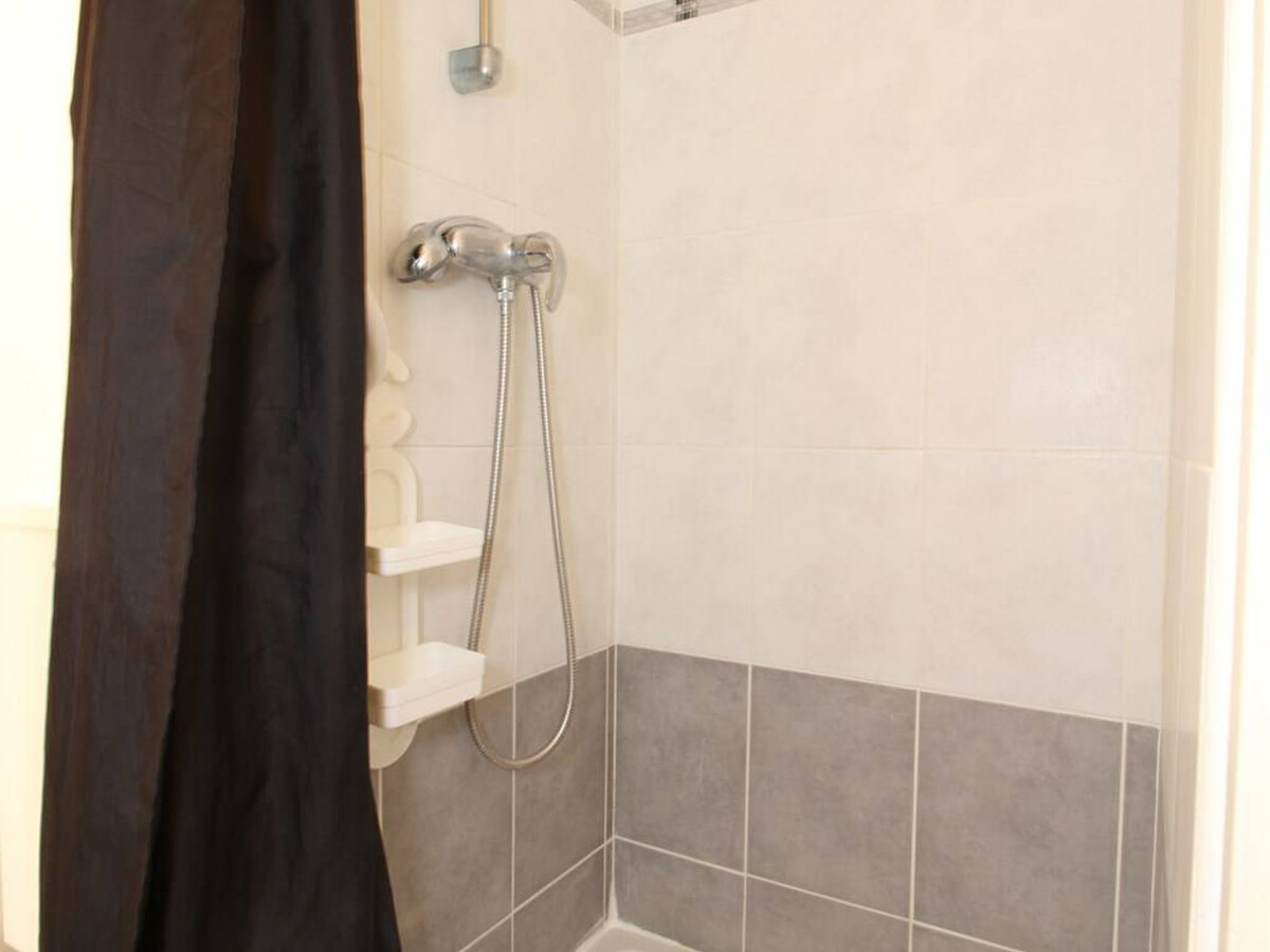 T2 Terrasse Thermes Balaruc-les-Bains, Garage - Photo 12