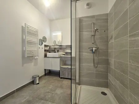 T2 Balaruc-les-Bains, terrasse, parking, wifi : photo 11