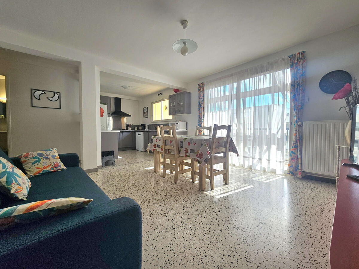 Superbe T3 avec loggias fermées, garage, et wifi à Balaruc-les-Bains, classé 3 étoiles - Photo 3