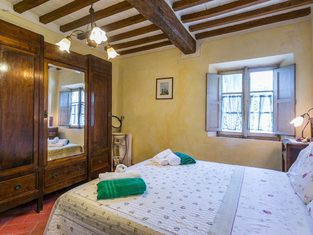 Antica Pietra, ancienne ferme toscane 5 chambres piscine - Photo 25