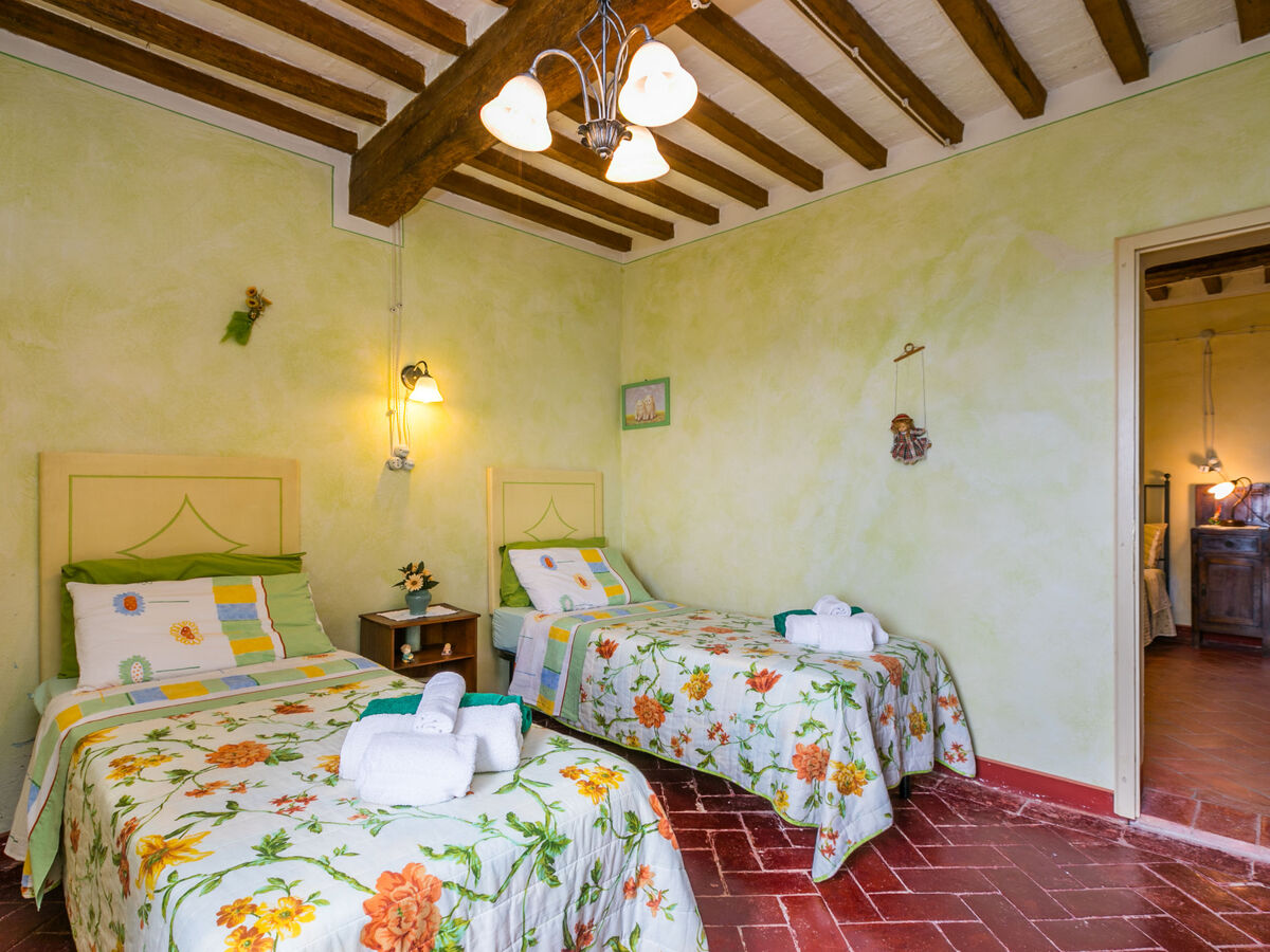 Antica Pietra, ancienne ferme toscane 5 chambres piscine - Photo 29