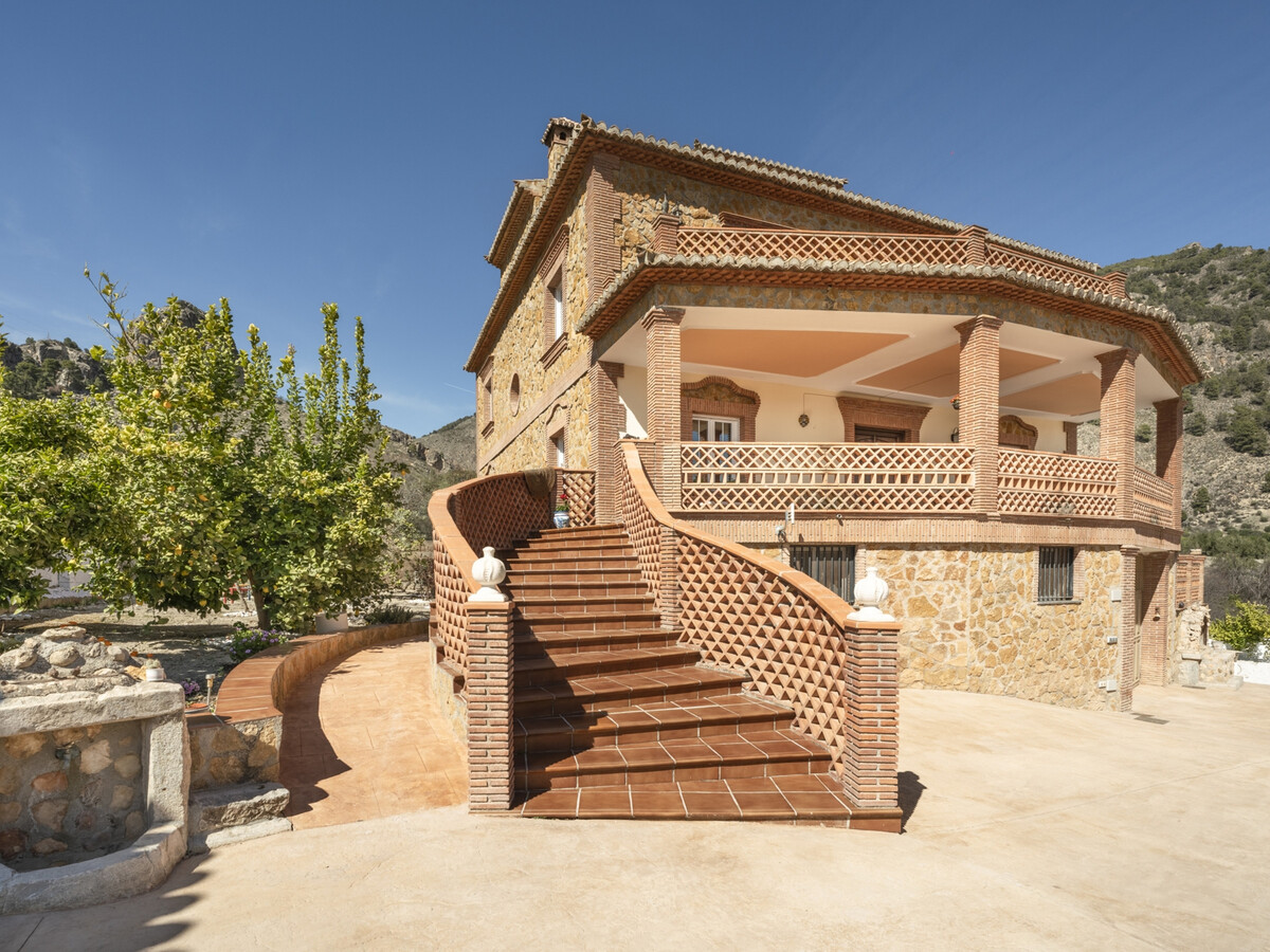 Gîte andalou 7 chambres avec piscine et cheminée - Photo 2