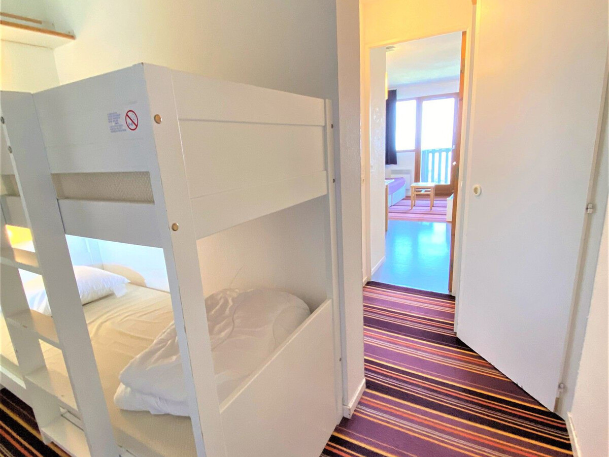 Studio cabine 22 m² Avoriaz, vue vallée, départ skis - Photo 5