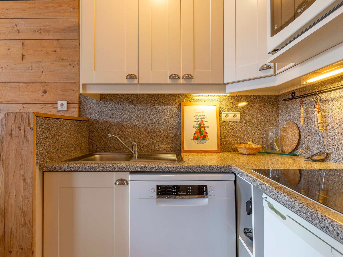 Appartement 4 pers. Avoriaz, balcon sud-est, centre station - Photo 9
