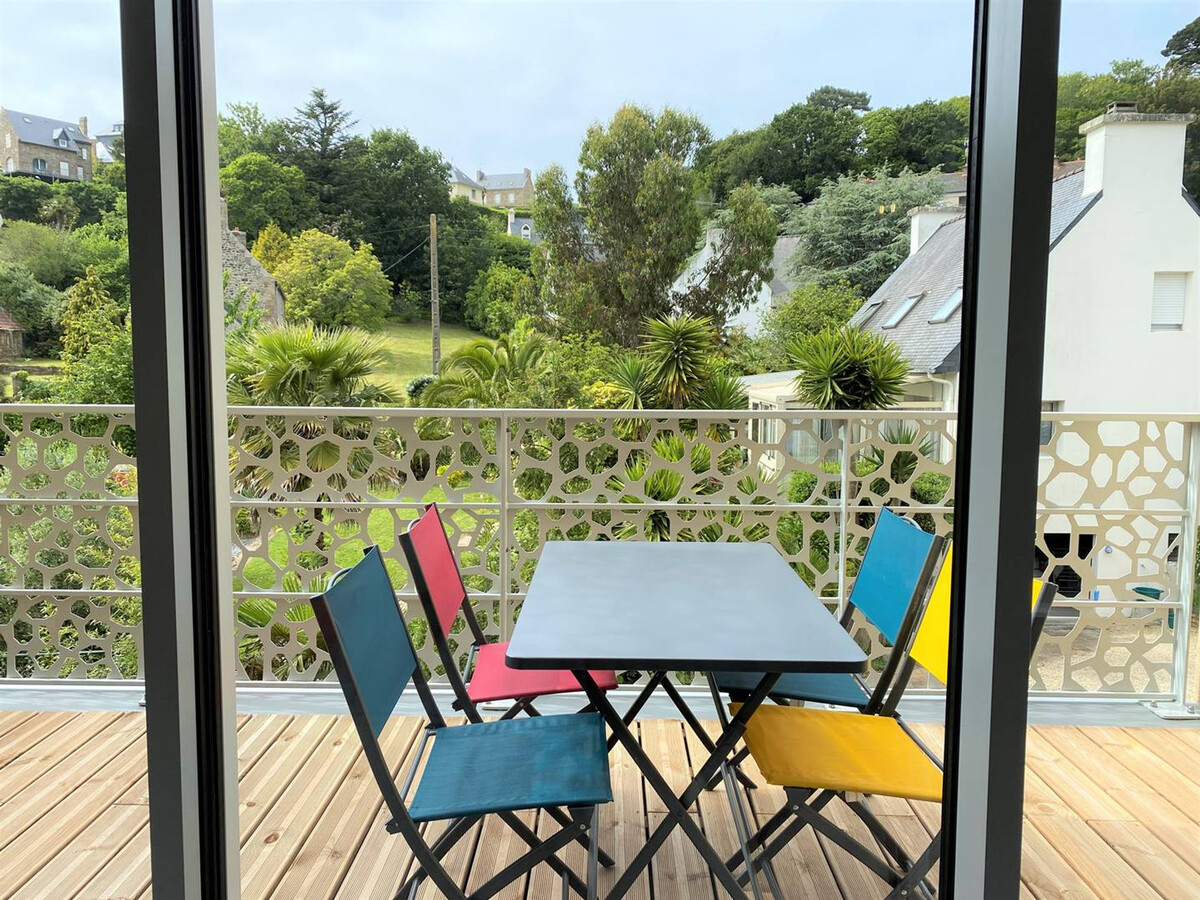 Appartement 3* neuf avec balcon à 60m du port - Photo 1