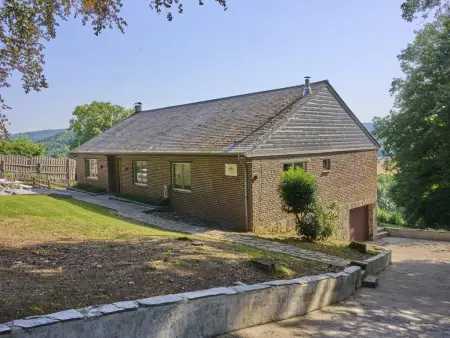 Maison de campagne avec vue sur la vallée à Lierneux, Ardennes : photo 46