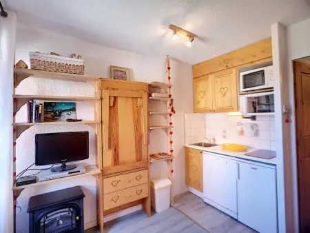 Studio cabine 4 pers, ski aux pieds aux Menuires - Photo 2