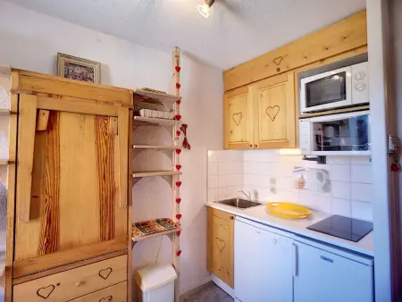 Studio cabine 4 pers, ski aux pieds aux Menuires - Photo 4