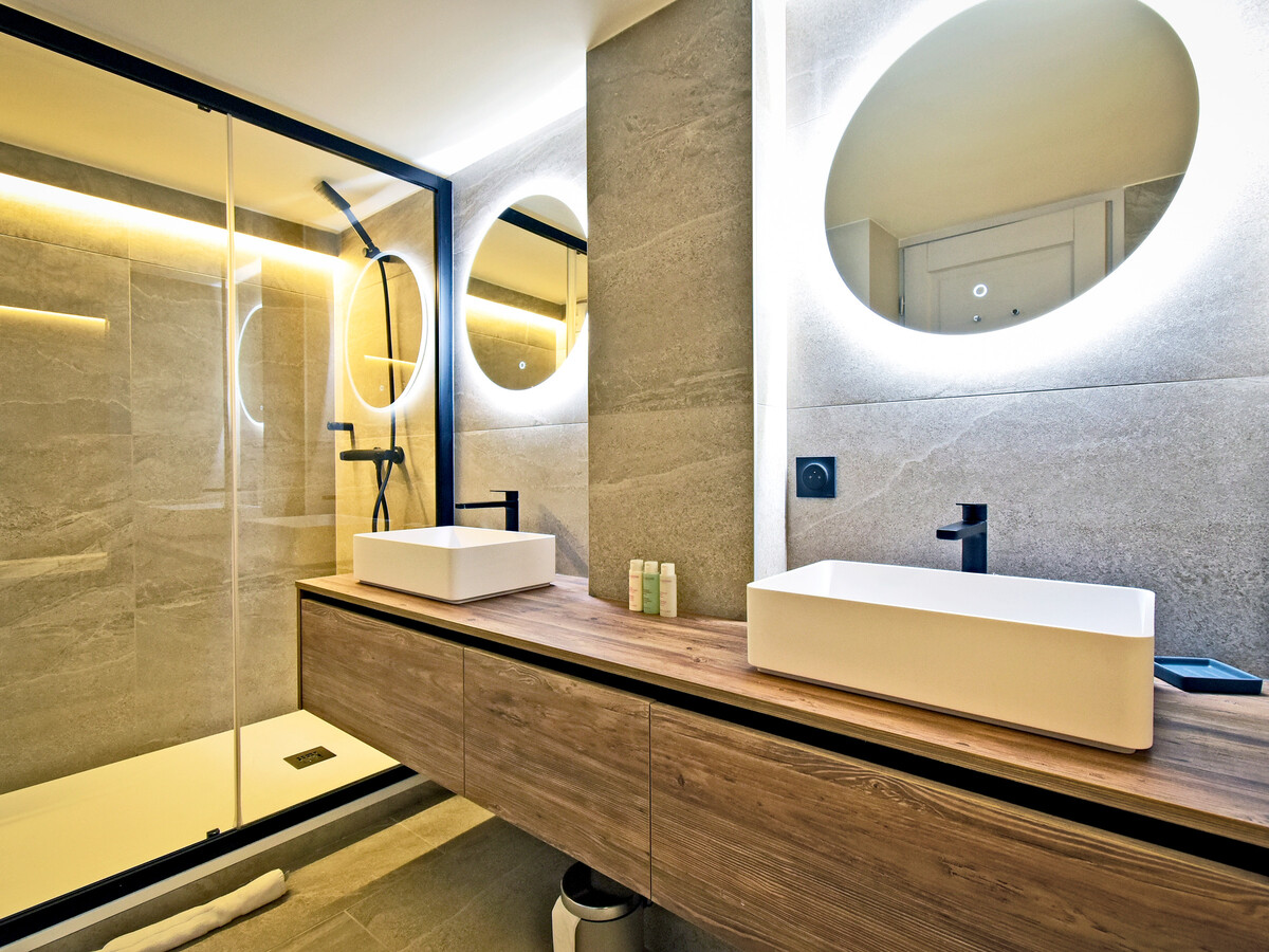 Appartement-chalet 12 pers, jacuzzi et ski-in/ski-out aux Menuires - Photo 10