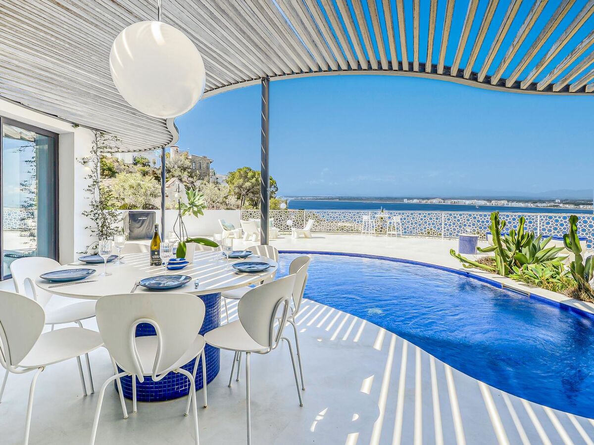 Villa Donut : 4 chambres, piscine chauffée, vue mer à Roses - Photo 1